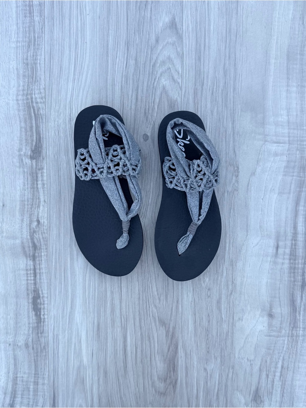 Skechers Women's Meditation-Knotted Studio Sling Back Flip Flops